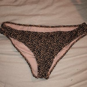 Leopard print bikini bottoms
